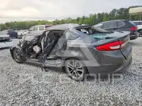 2017 Ford FUSION photo
