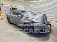 2017 Ford FUSION фото