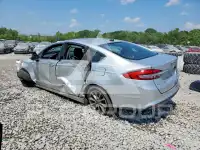 2017 Ford FUSION photo