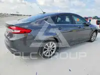 2017 Ford FUSION фото