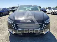 2017 Ford FUSION photo