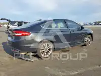 2017 Ford FUSION фото