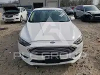 2017 Ford FUSION фото