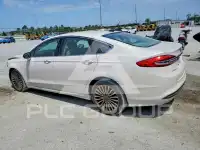 2017 Ford FUSION фото
