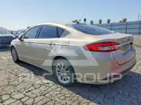 2017 Ford FUSION фото