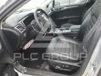 2017 Ford FUSION фото