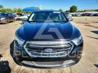 2017 Ford TAURUS photo