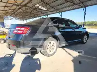 2017 Ford TAURUS photo