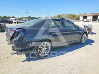 2017 Ford TAURUS photo