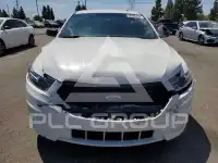 2017 Ford TAURUS фото