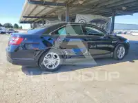 2017 Ford TAURUS фото