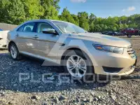 2017 Ford TAURUS фото