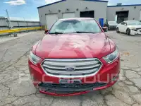 2017 Ford TAURUS фото