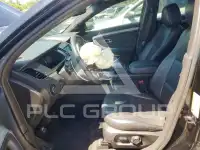 2017 Ford TAURUS фото