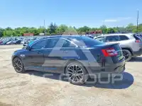2017 Ford TAURUS фото