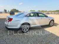 2017 Ford TAURUS фото