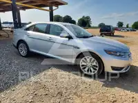 2017 Ford TAURUS фото