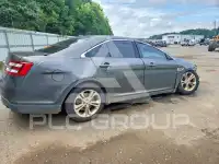 2017 Ford TAURUS photo