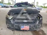 2017 Ford TAURUS photo