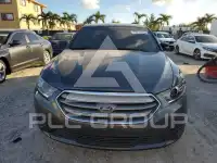 2017 Ford TAURUS фото