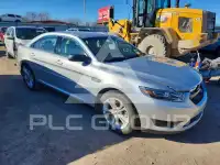 2017 Ford TAURUS фото
