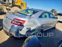 2017 Ford TAURUS фото