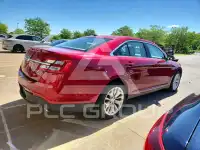 2017 Ford TAURUS фото