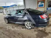 2017 Ford TAURUS фото