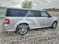 2017 Ford FLEX photo