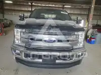2017 Ford F-350 photo