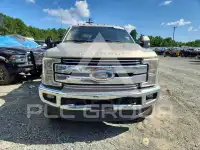 2017 Ford F-350 фото