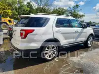 2017 Ford EXPLORER фото