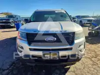 2017 Ford EXPLORER фото