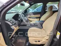 2017 Ford EXPLORER photo