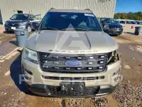 2017 Ford EXPLORER фото