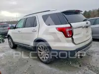 2017 Ford EXPLORER photo