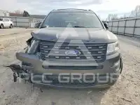 2017 Ford EXPLORER photo