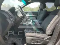 2017 Ford EXPLORER photo