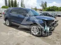 2017 Ford EXPLORER photo