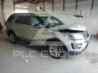 2017 Ford EXPLORER фото