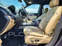 2017 Ford EXPLORER фото