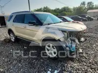 2017 Ford EXPLORER фото