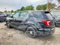 2017 Ford EXPLORER photo