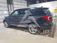 2017 Ford EXPLORER photo