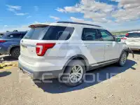 2017 Ford EXPLORER photo