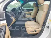 2017 Ford EXPLORER photo