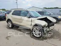 2017 Ford EXPLORER фото