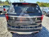 2017 Ford EXPLORER photo