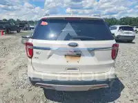 2017 Ford EXPLORER photo