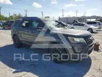 2017 Ford EXPLORER photo